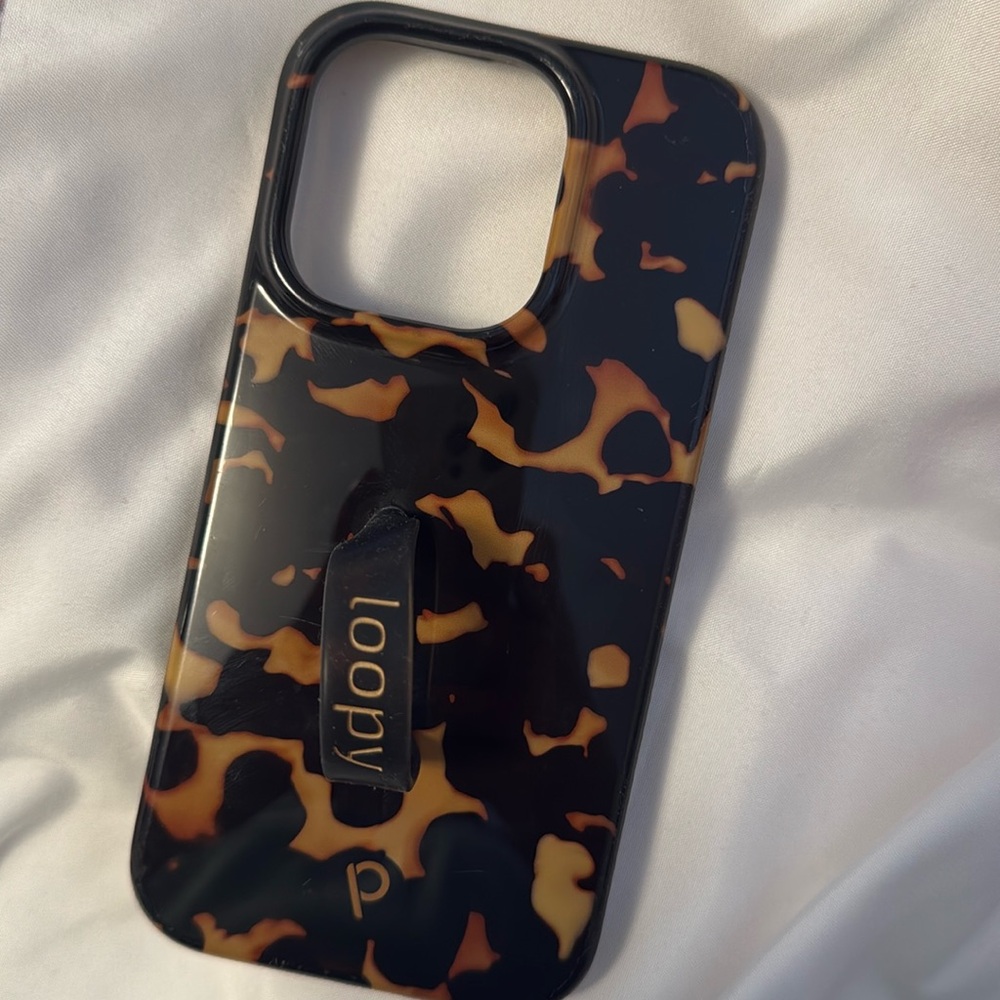 iPhone 14 Pro Loopy Case